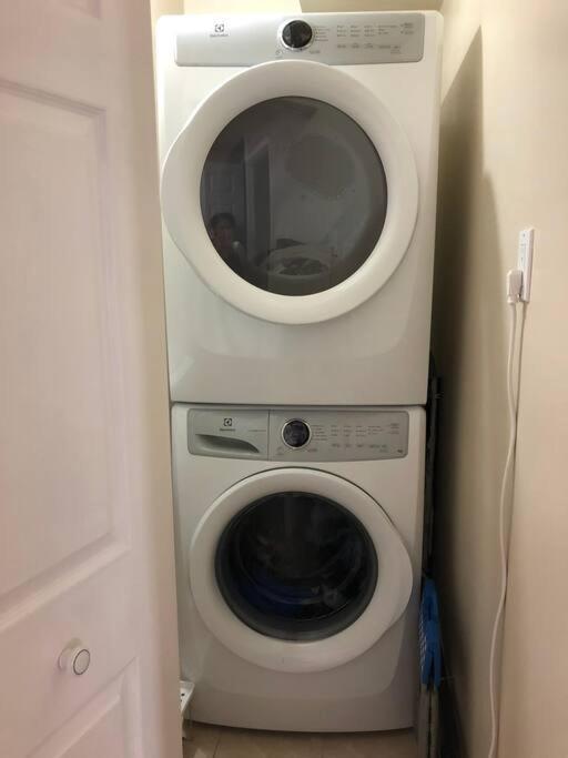 Basement Apartment In Richmond Hill Luaran gambar